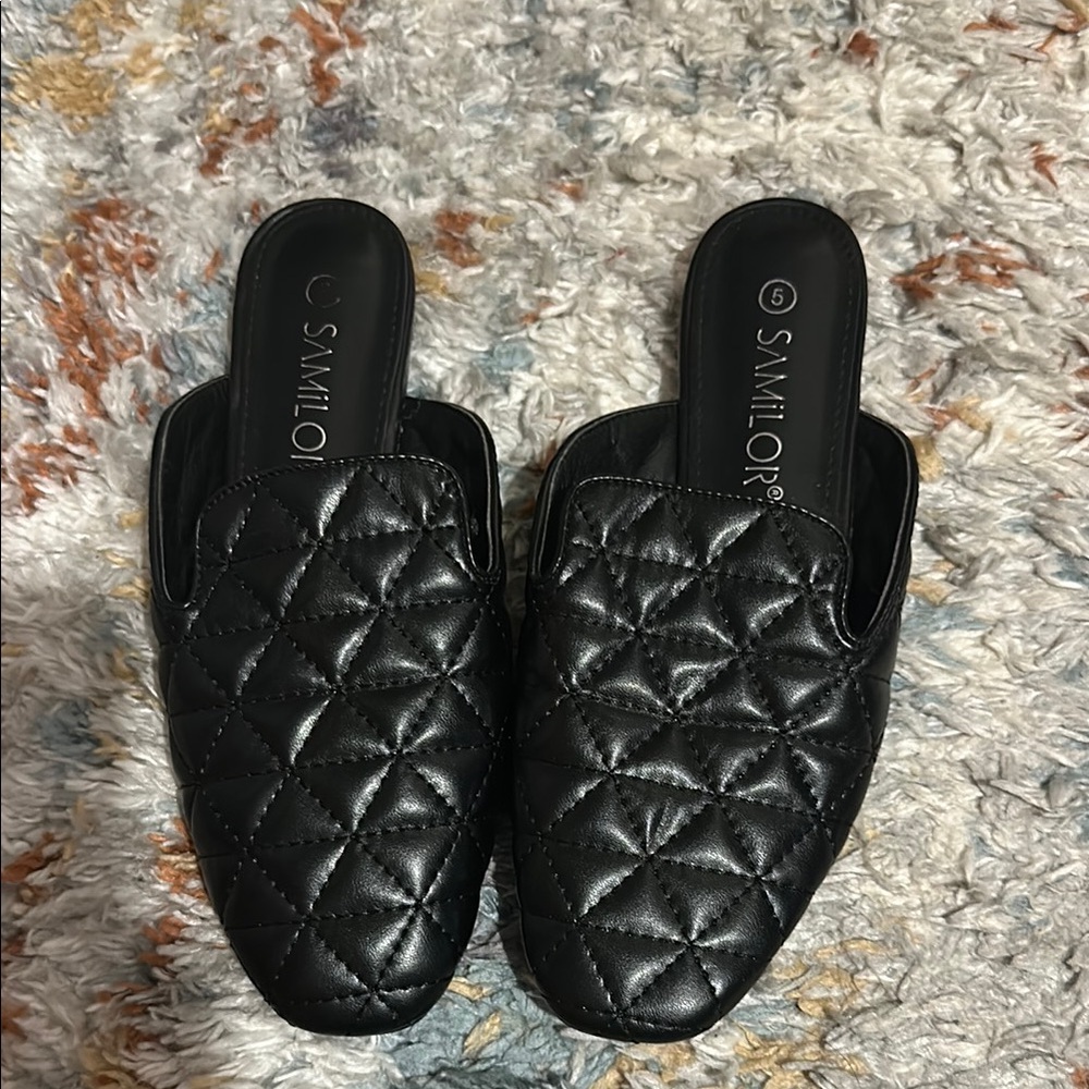 🫧 Black Quilted Women's Mules 🫧